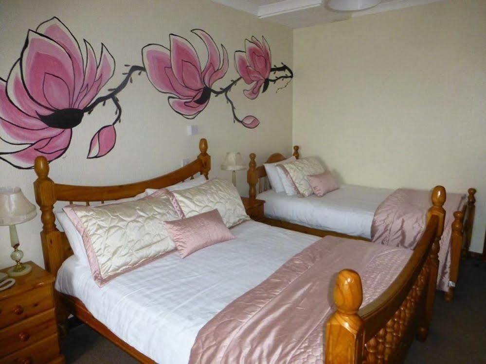 Woodlands Hotel เบอร์มิงแฮม ภายนอก รูปภาพ